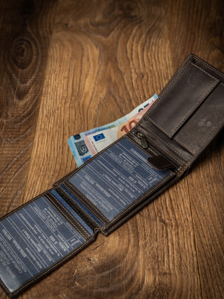Гаманець чоловічий Buffalo Wild N992-B-MHU BROWN Гаманець чоловічий Buffalo Wild N992-B-MHU BROWN